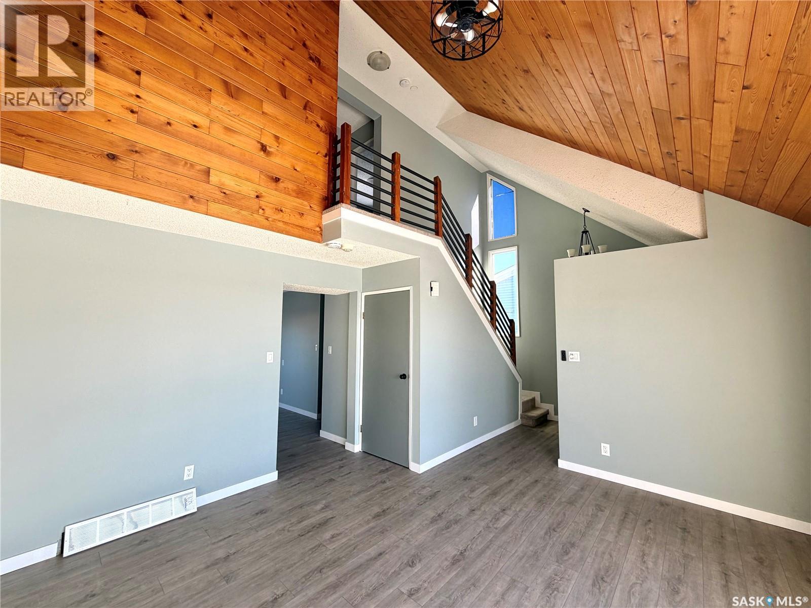 2672 100TH STREET - 5