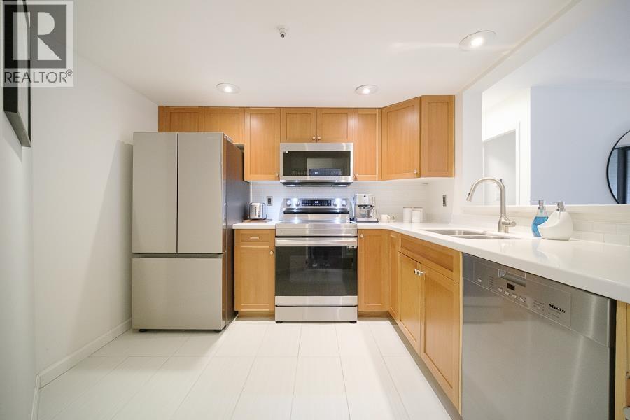 E302 628 W 12TH AVENUE, Vancouver