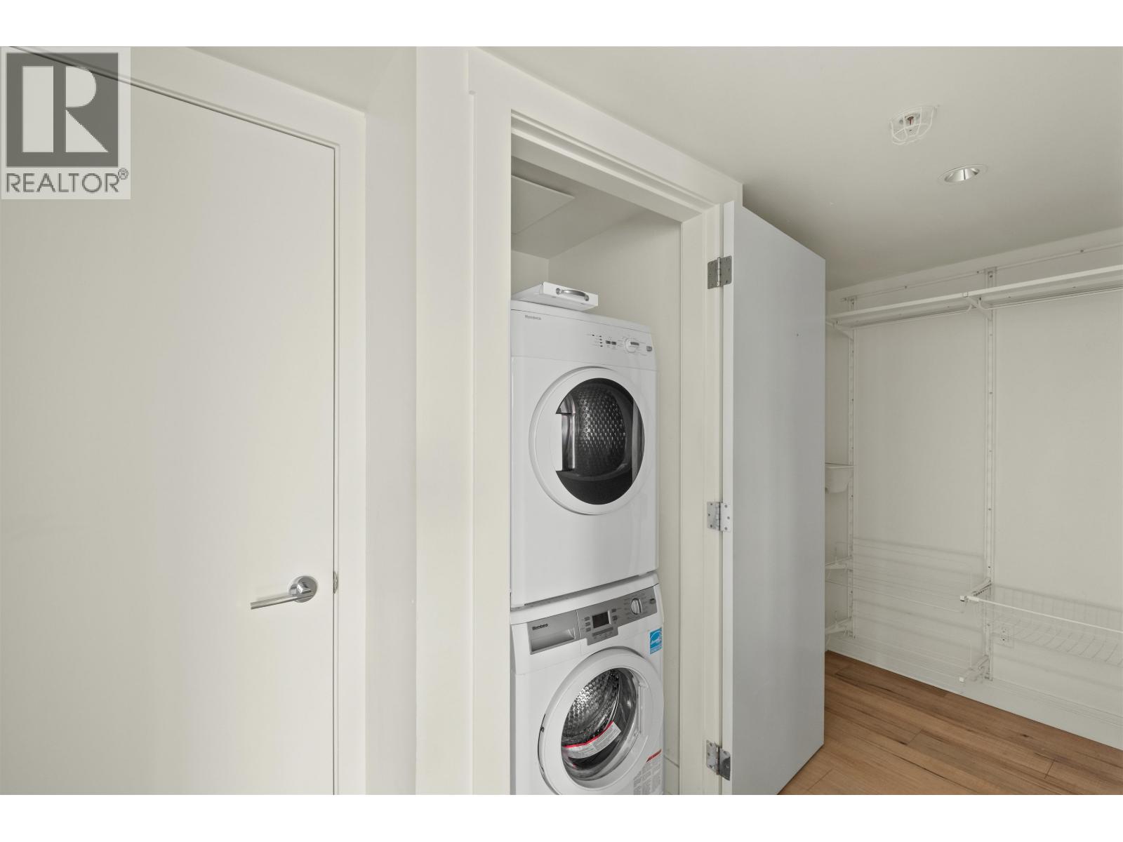 2306 3007 GLEN DRIVE, Coquitlam