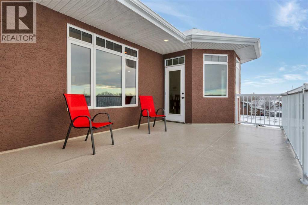 
          533 Birch Close
            <br/>
            <span>Birchcliff</span>
            , 
            <span>AB</span>
             <span>T4S1R6</span>
        