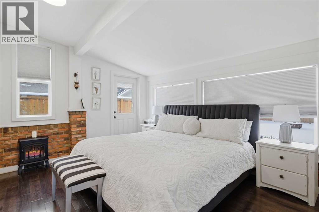 Single Family House Bungalow for Sale in  Athlone Road SE Acadia Calgary 