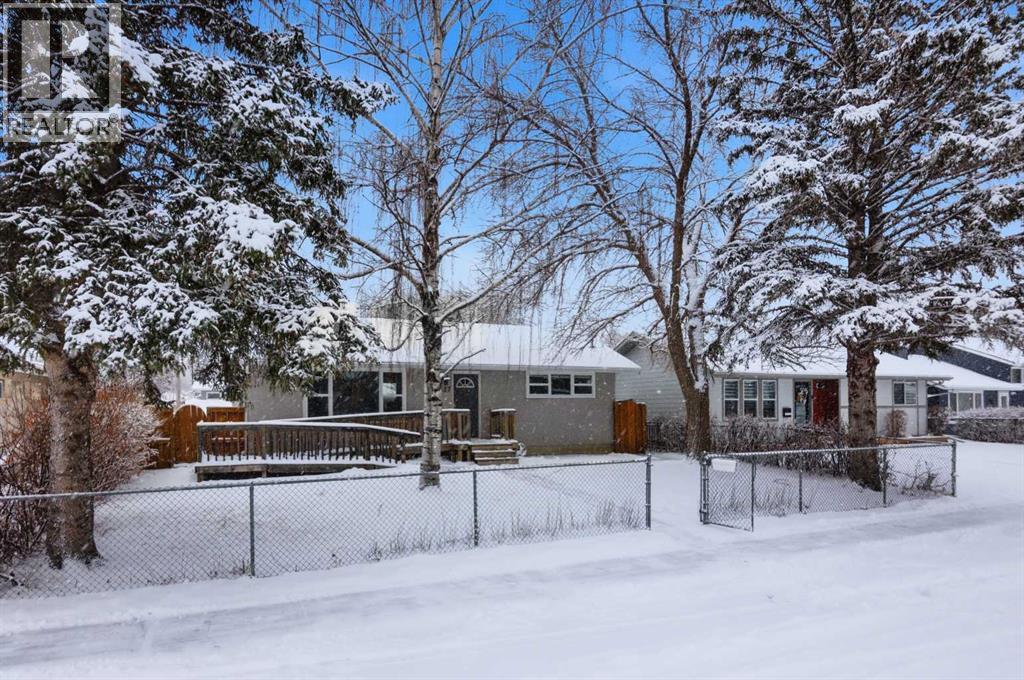Single Family House Bungalow for Sale in  Athlone Road SE Acadia Calgary 