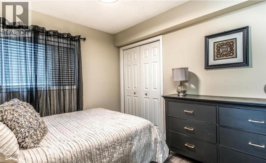 Single Family House for Sale in    Street SW Lower Mount Royal Calgary 