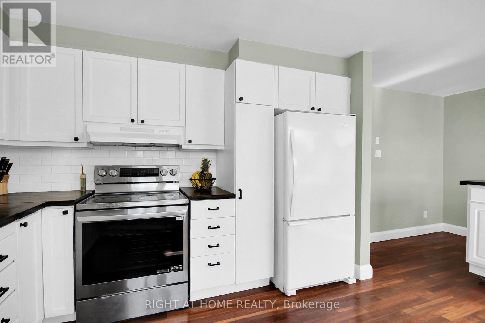 34 KENMARE PLACE - 20