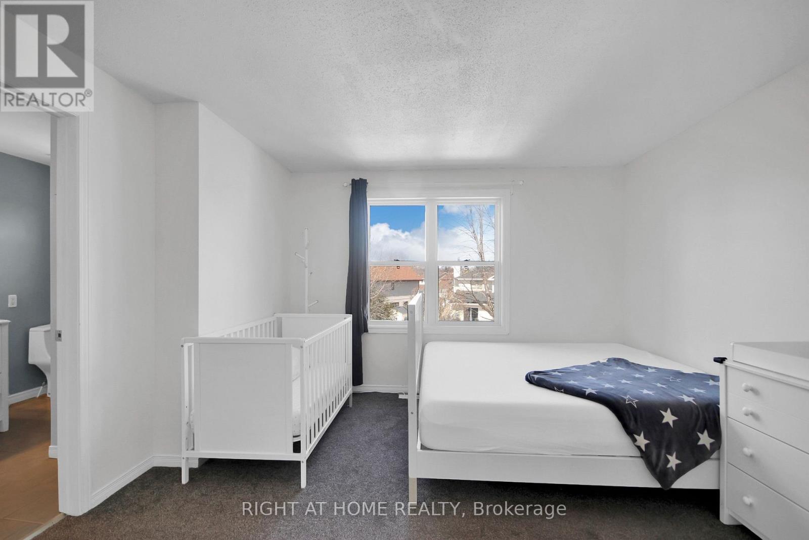 34 KENMARE PLACE - 22