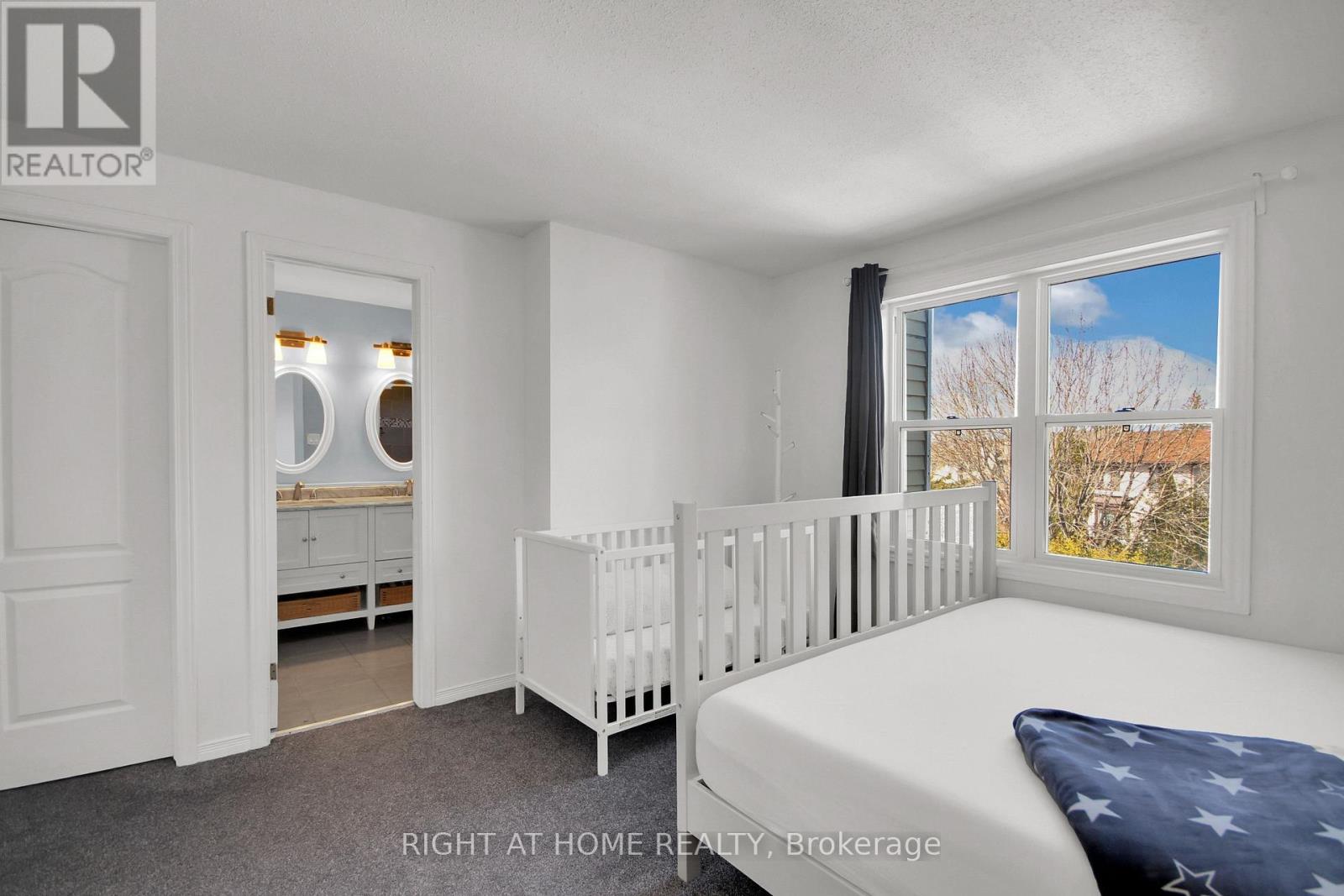 34 KENMARE PLACE - 25