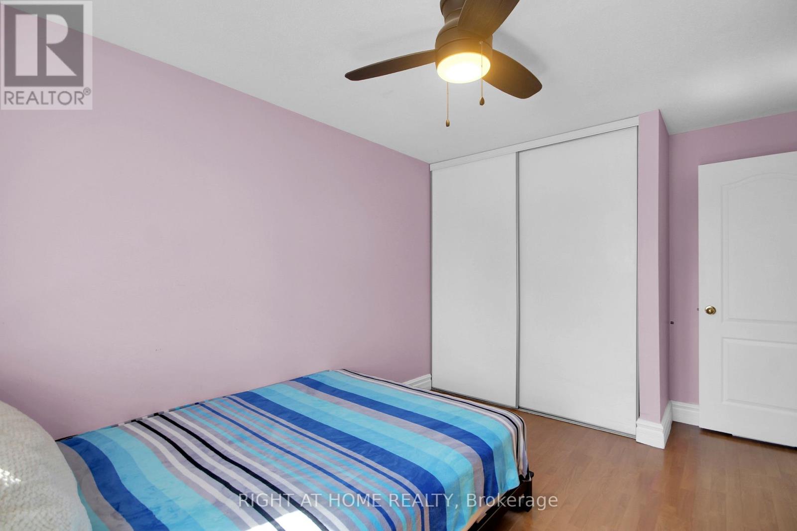 34 KENMARE PLACE - 30