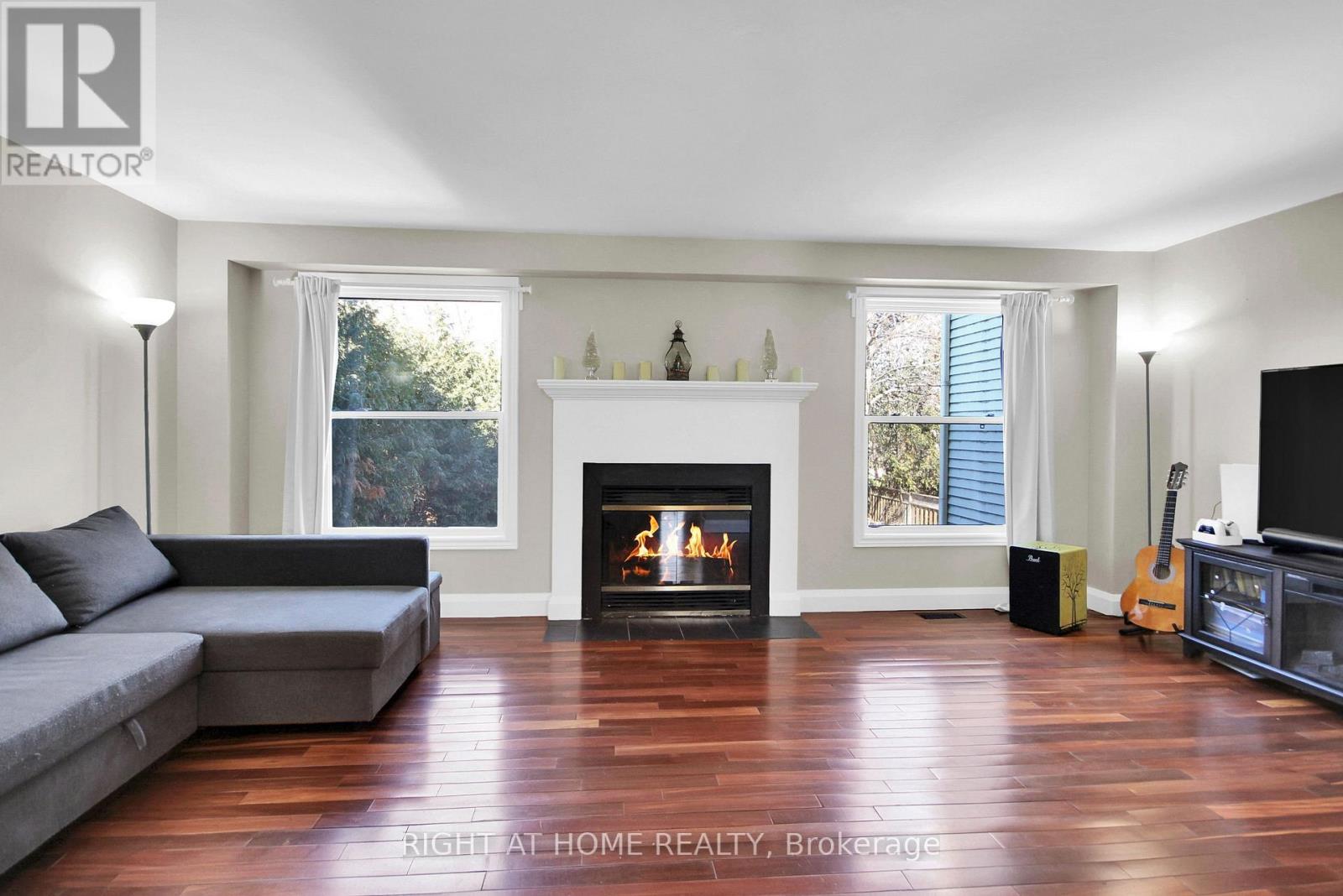 34 KENMARE PLACE - 35