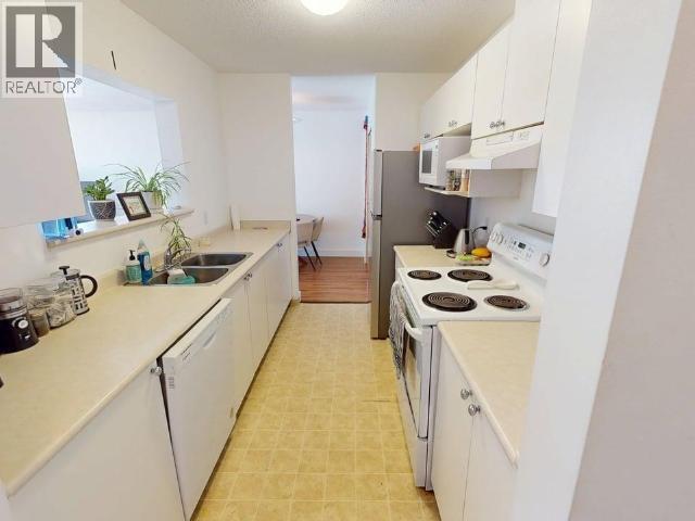 #401 5700 WILLOW AVE - 10