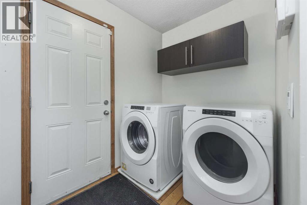 Single Family House for Sale in  Tuscany Springs Hill NW Tuscany Calgary 