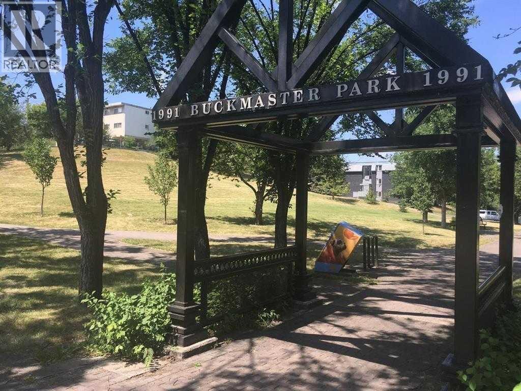 2310 17 Street SW, Calgary, Alberta