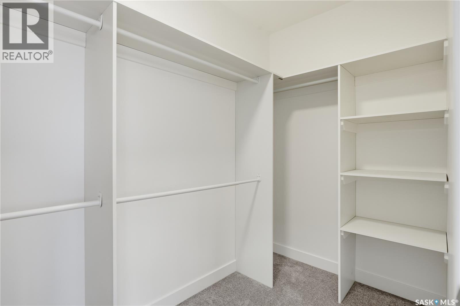 230 KOSTIUK CRESCENT - 22