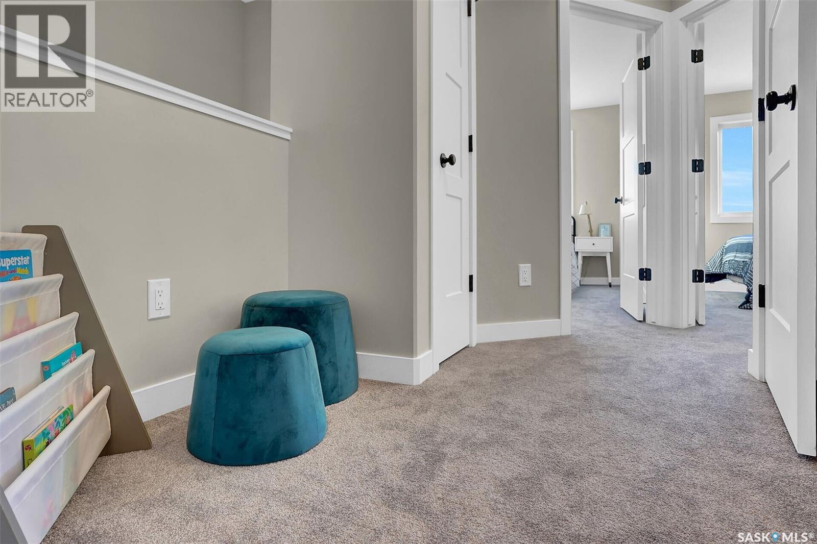 230 KOSTIUK CRESCENT - 24