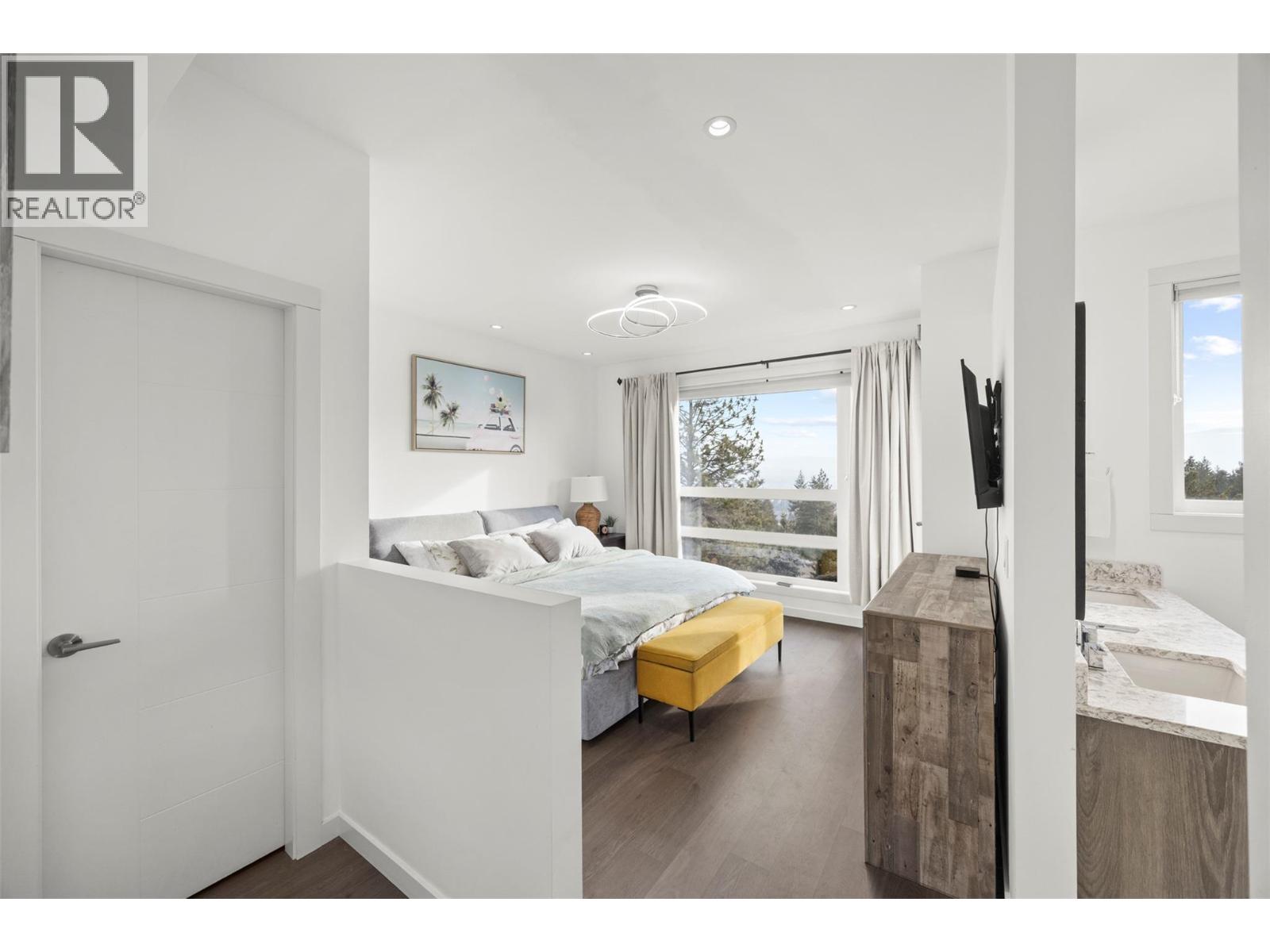 #16 1818 PEAK POINT COURT - 16