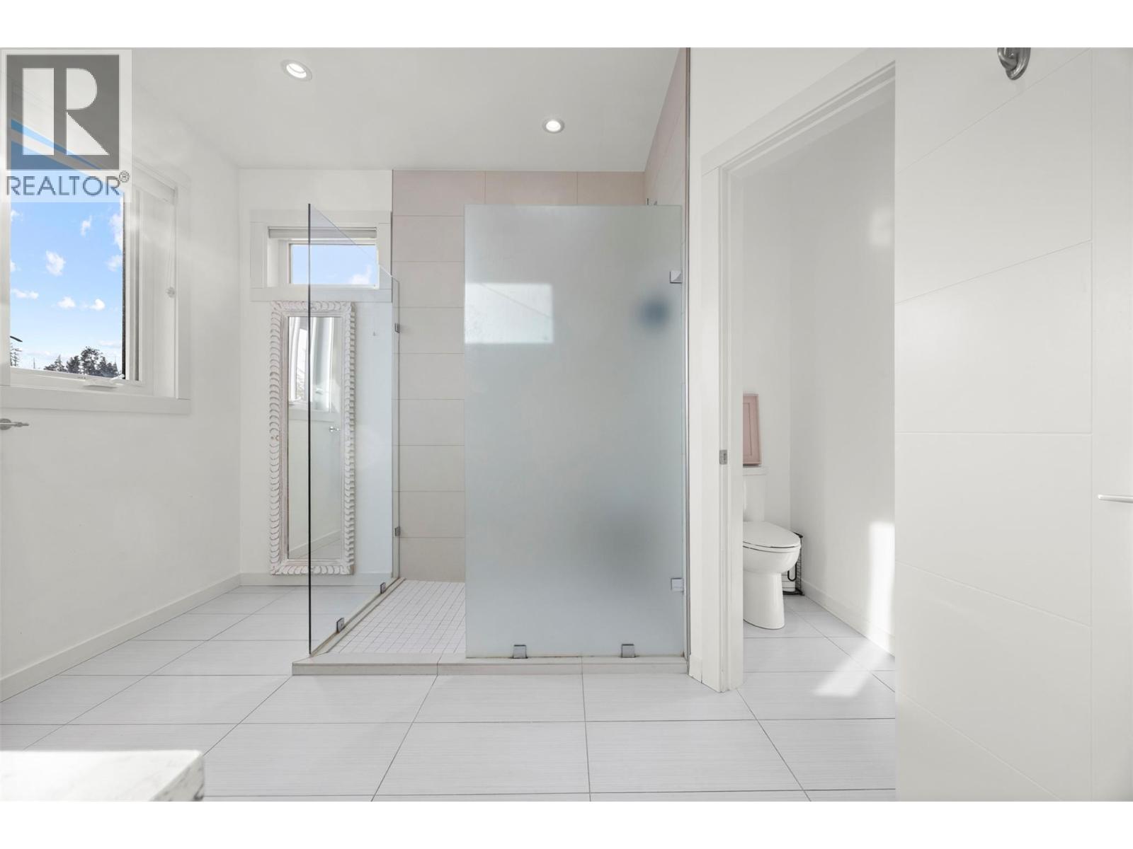 #16 1818 PEAK POINT COURT - 21