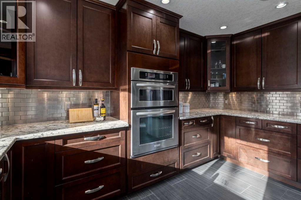 Single Family House Bungalow for Sale in   Avenue SW Glenbrook Calgary 