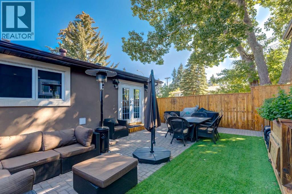 Single Family House Bungalow for Sale in   Avenue SW Glenbrook Calgary 