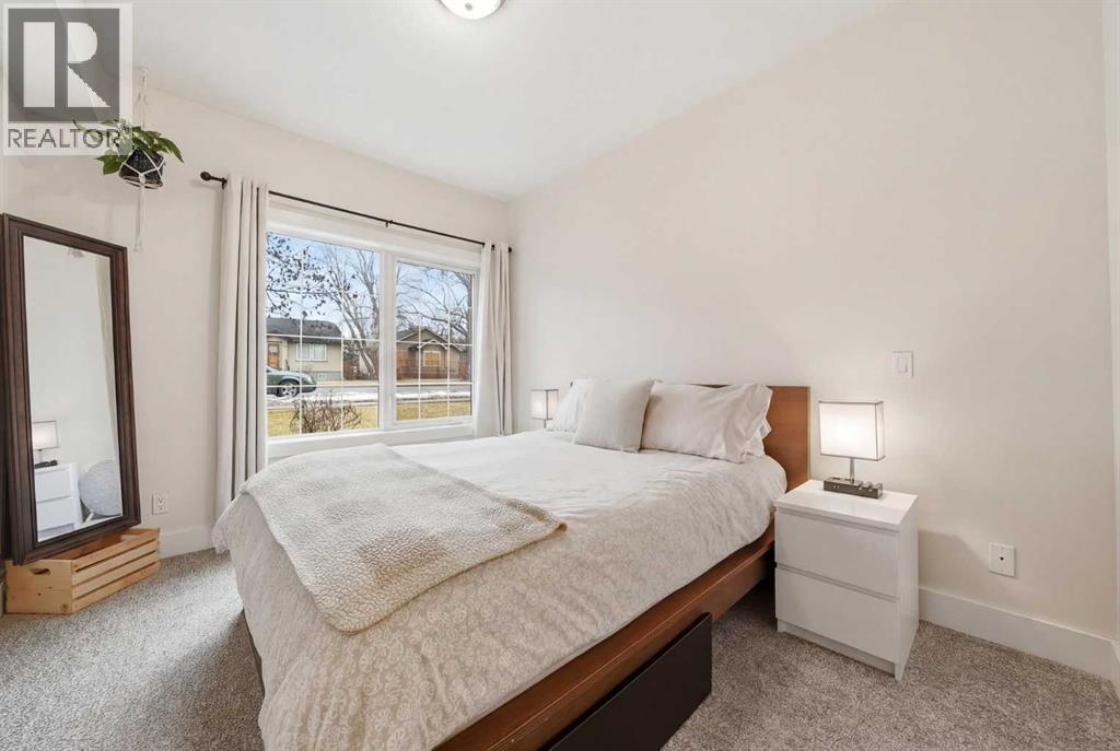 Single Family House for Sale in    Avenue NE Tuxedo Park Calgary 