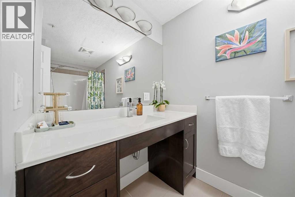 Single Family House for Sale in    Avenue NE Tuxedo Park Calgary 