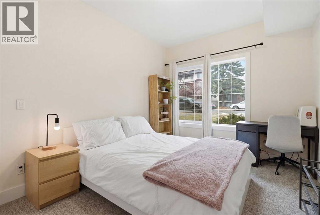 Single Family House for Sale in    Avenue NE Tuxedo Park Calgary 