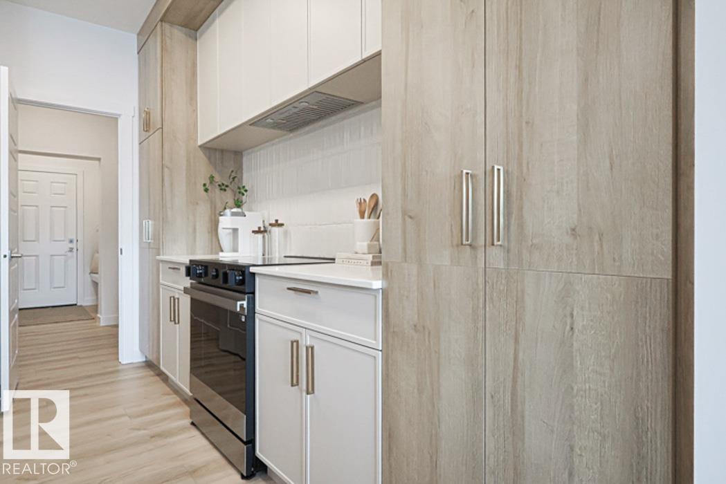 8524 183 AV NW, Edmonton