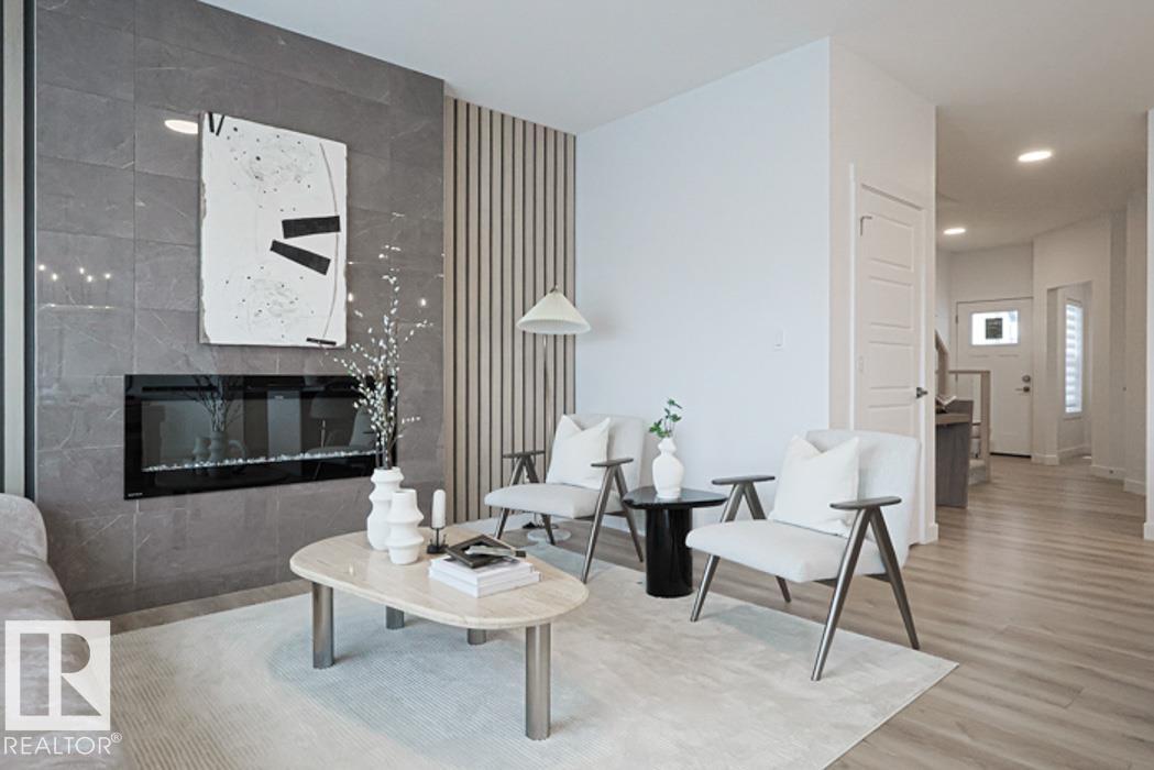 8524 183 AV NW, Edmonton