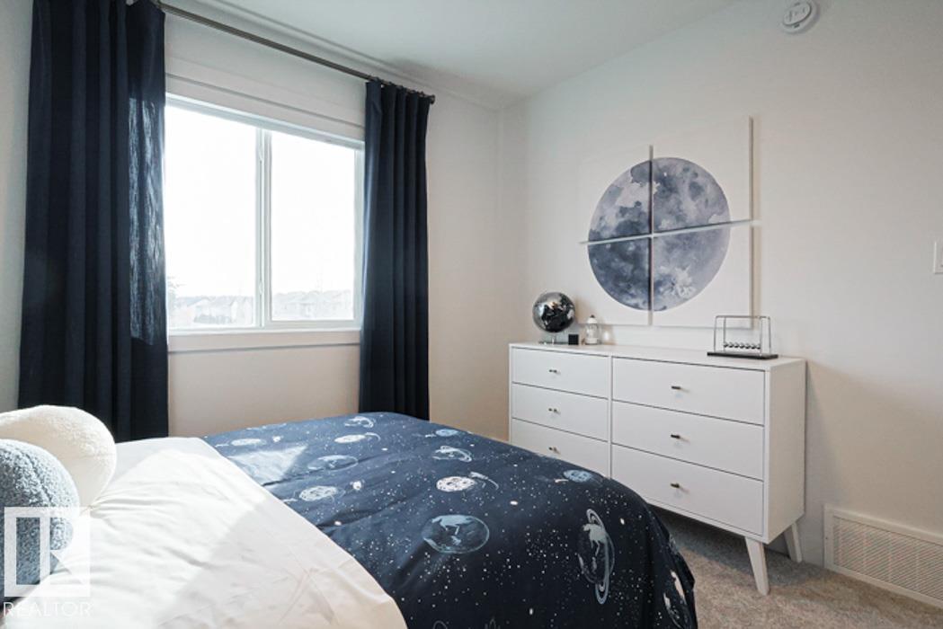 8524 183 AV NW, Edmonton