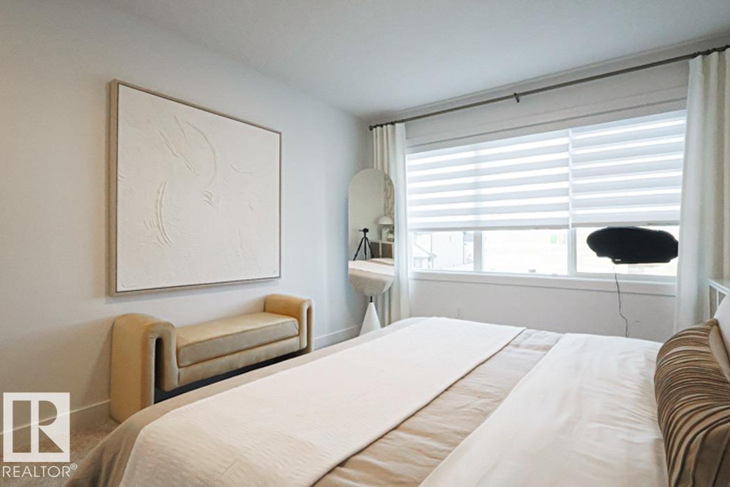 8524 183 AV NW, Edmonton