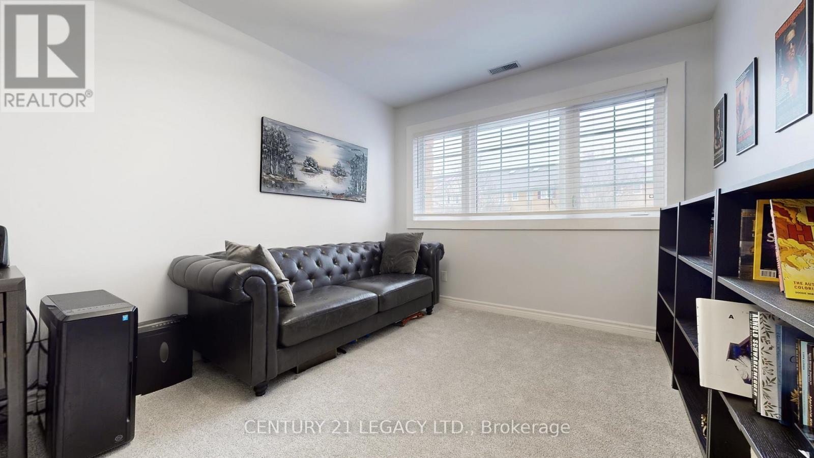 #419 1400 THE ESPLANADE NORTH W - 22