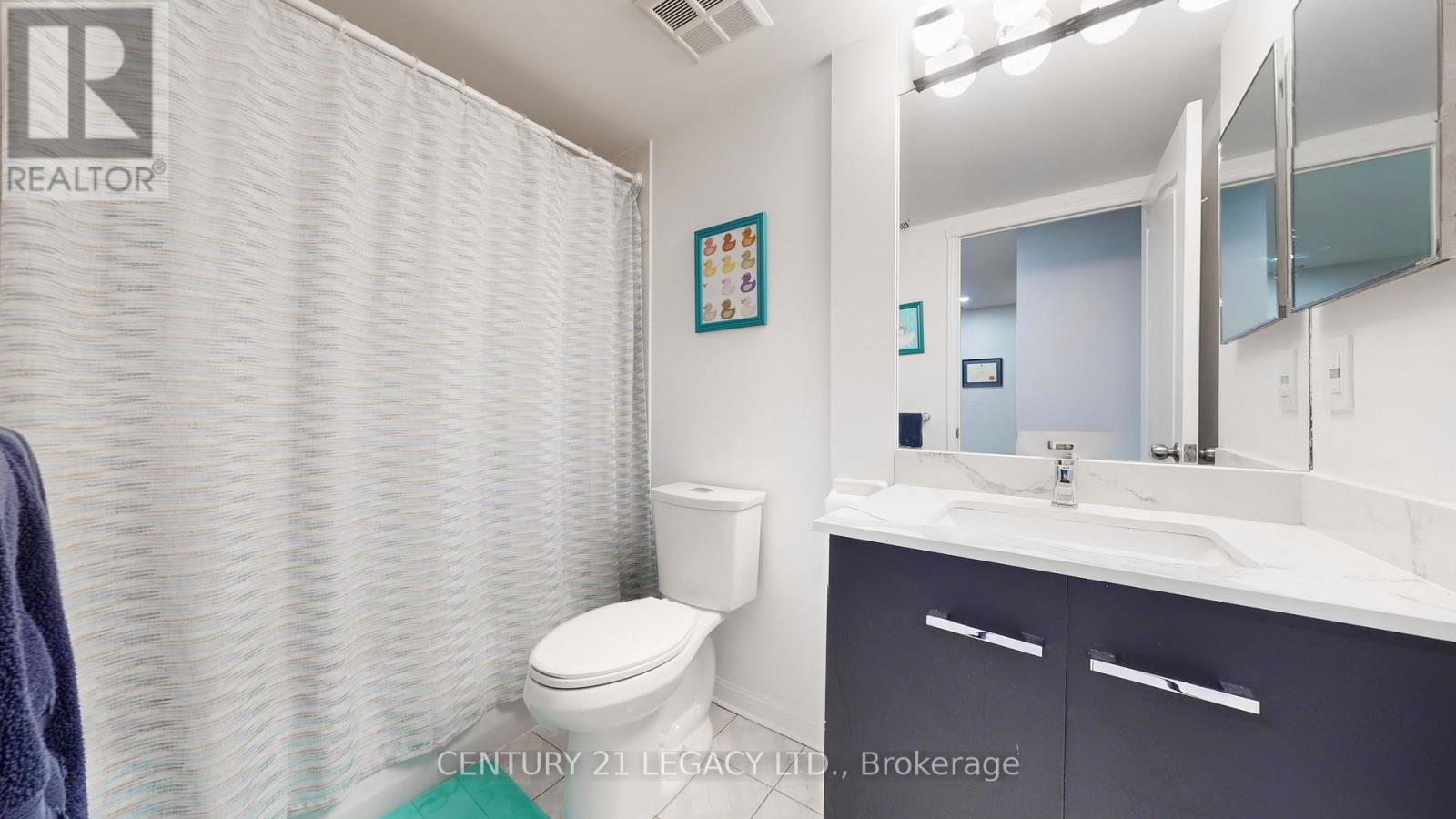 #419 1400 THE ESPLANADE NORTH W - 29