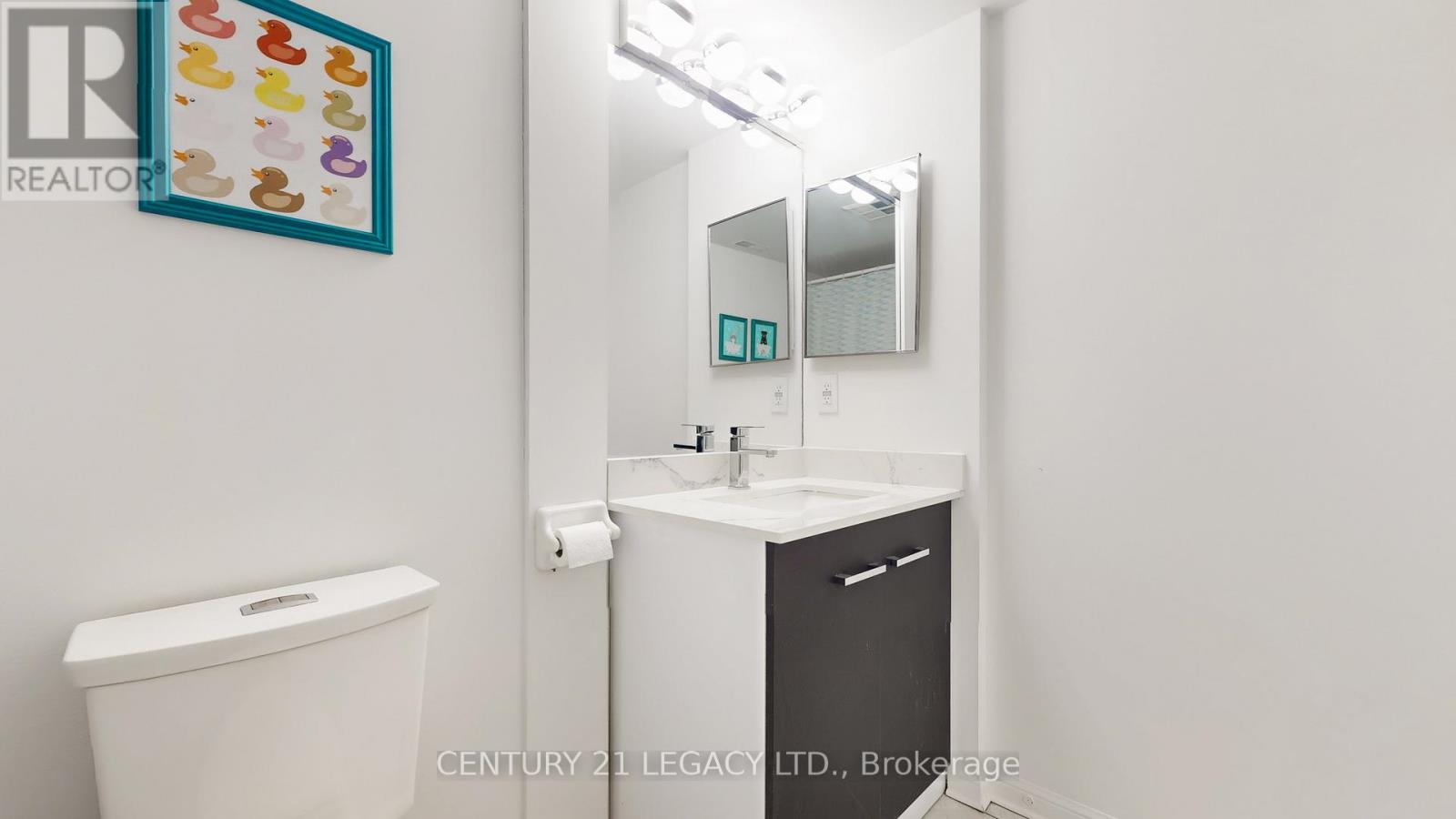 #419 1400 THE ESPLANADE NORTH W - 30
