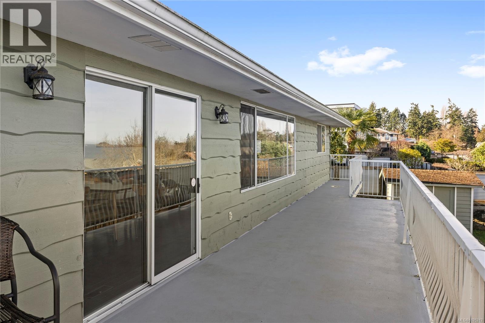 7158 DICKINSON RD - 22