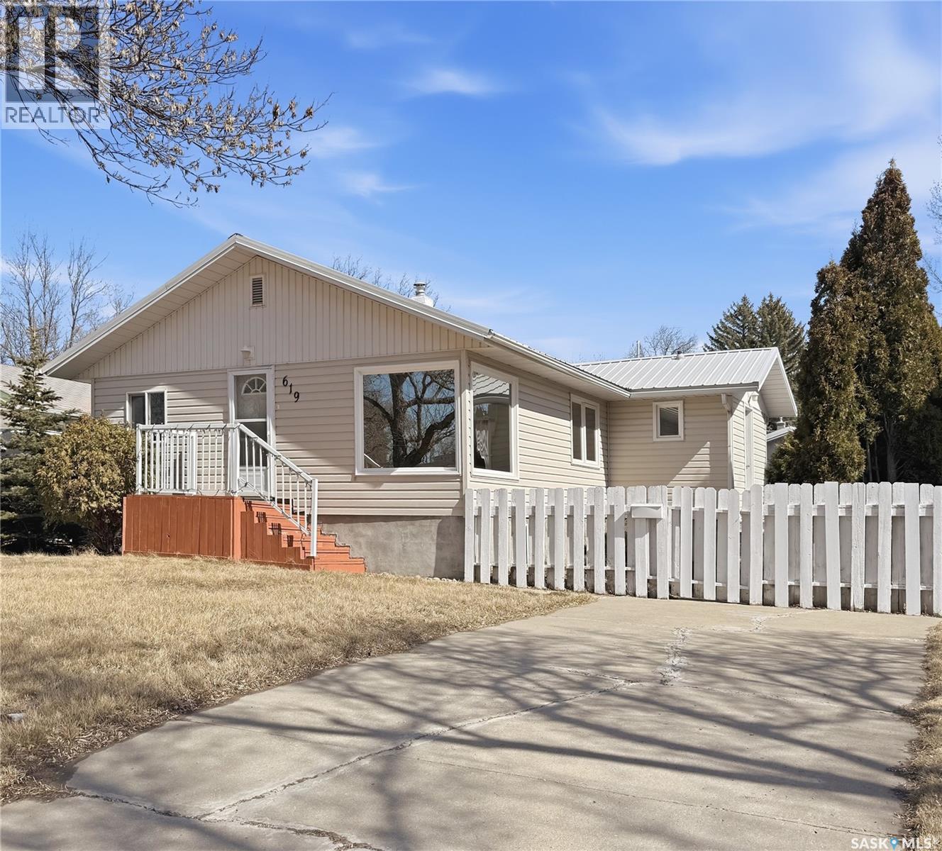 619 4TH AVENUE NW - 31