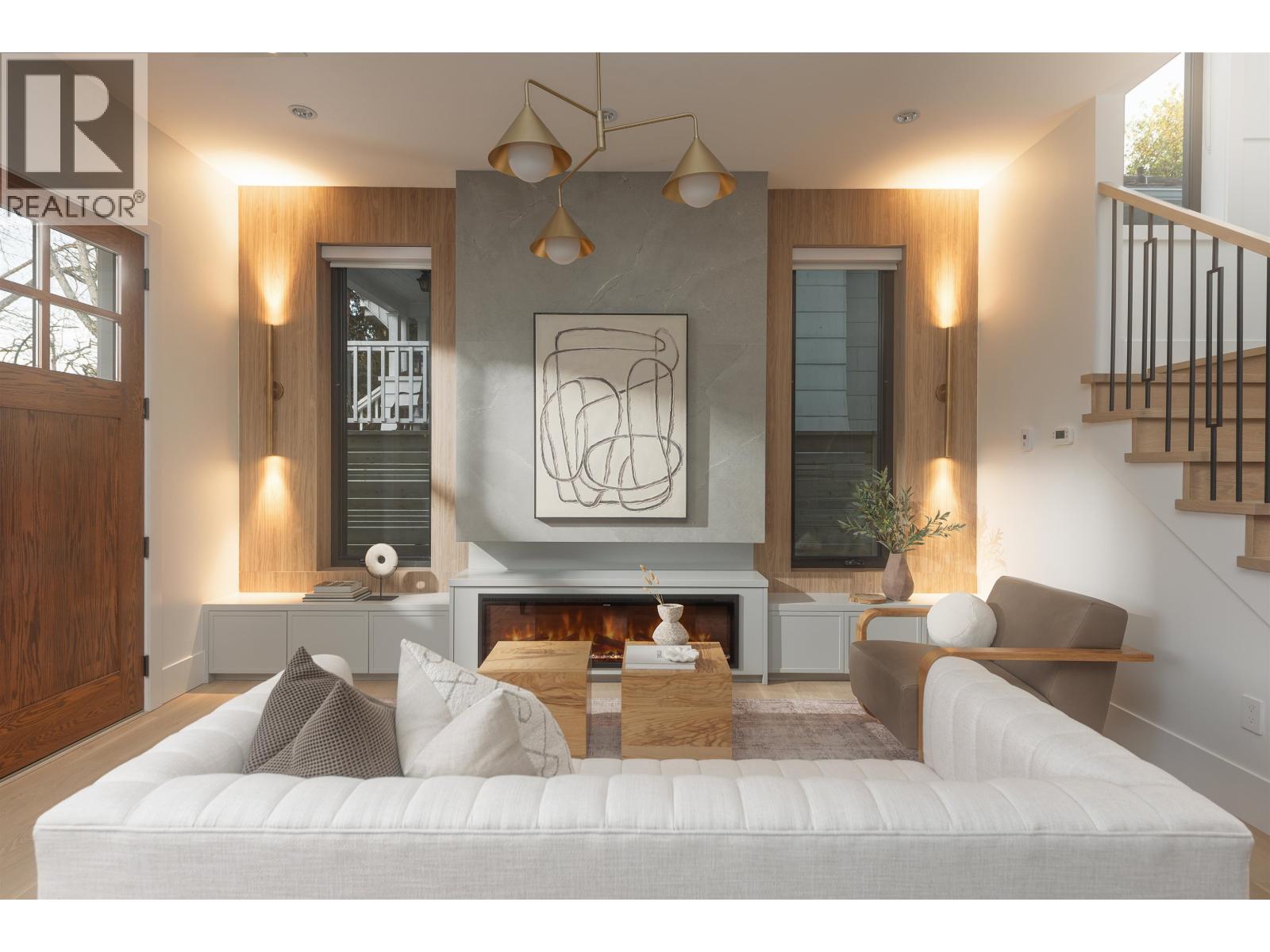 1 2684 OXFORD STREET, Vancouver