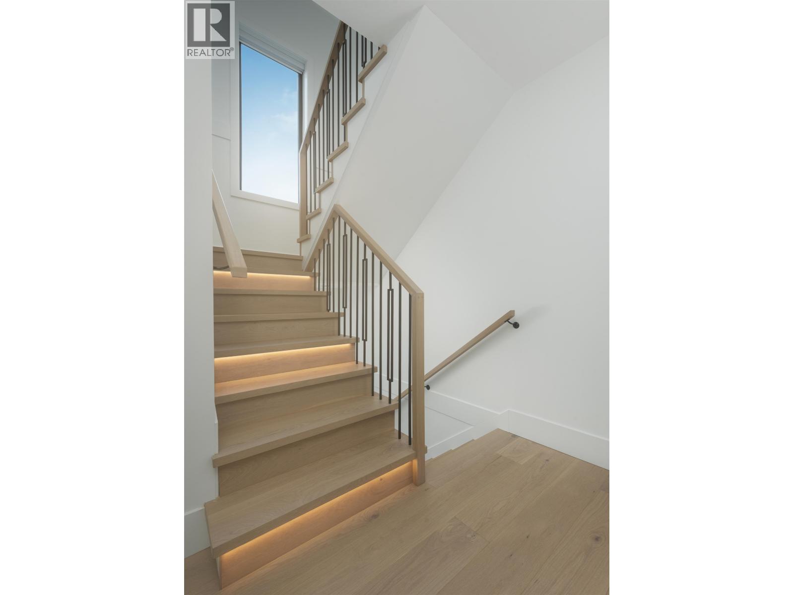 1 2684 OXFORD STREET, Vancouver