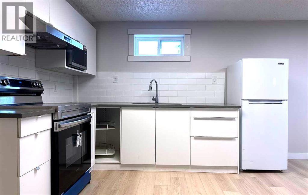 Single Family House Bungalow for Sale in   Avenue SE Southview Calgary 