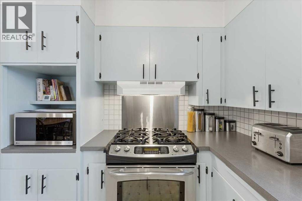 Single Family House Bungalow for Sale in  Waterloo Drive SW Wildwood Calgary 