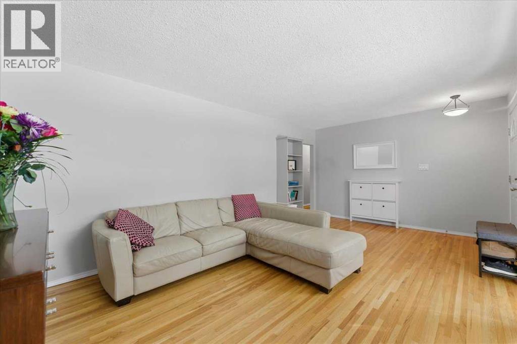 Single Family House Bungalow for Sale in  Waterloo Drive SW Wildwood Calgary 