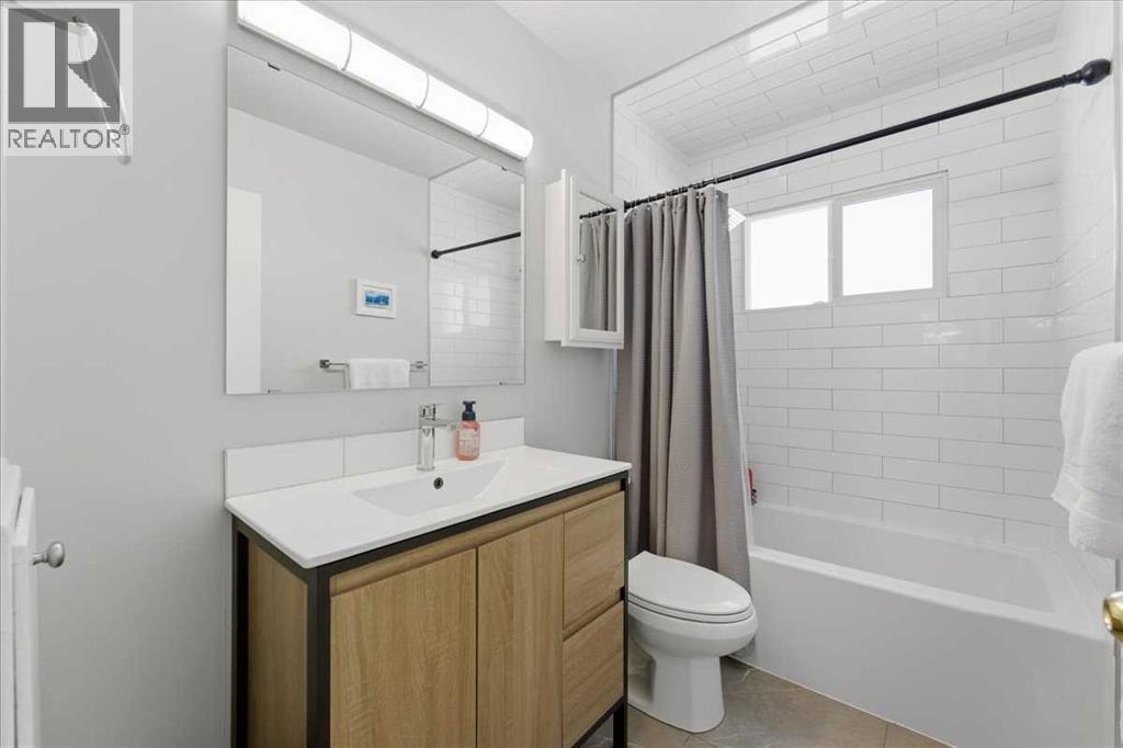 Single Family House Bungalow for Sale in  Waterloo Drive SW Wildwood Calgary 