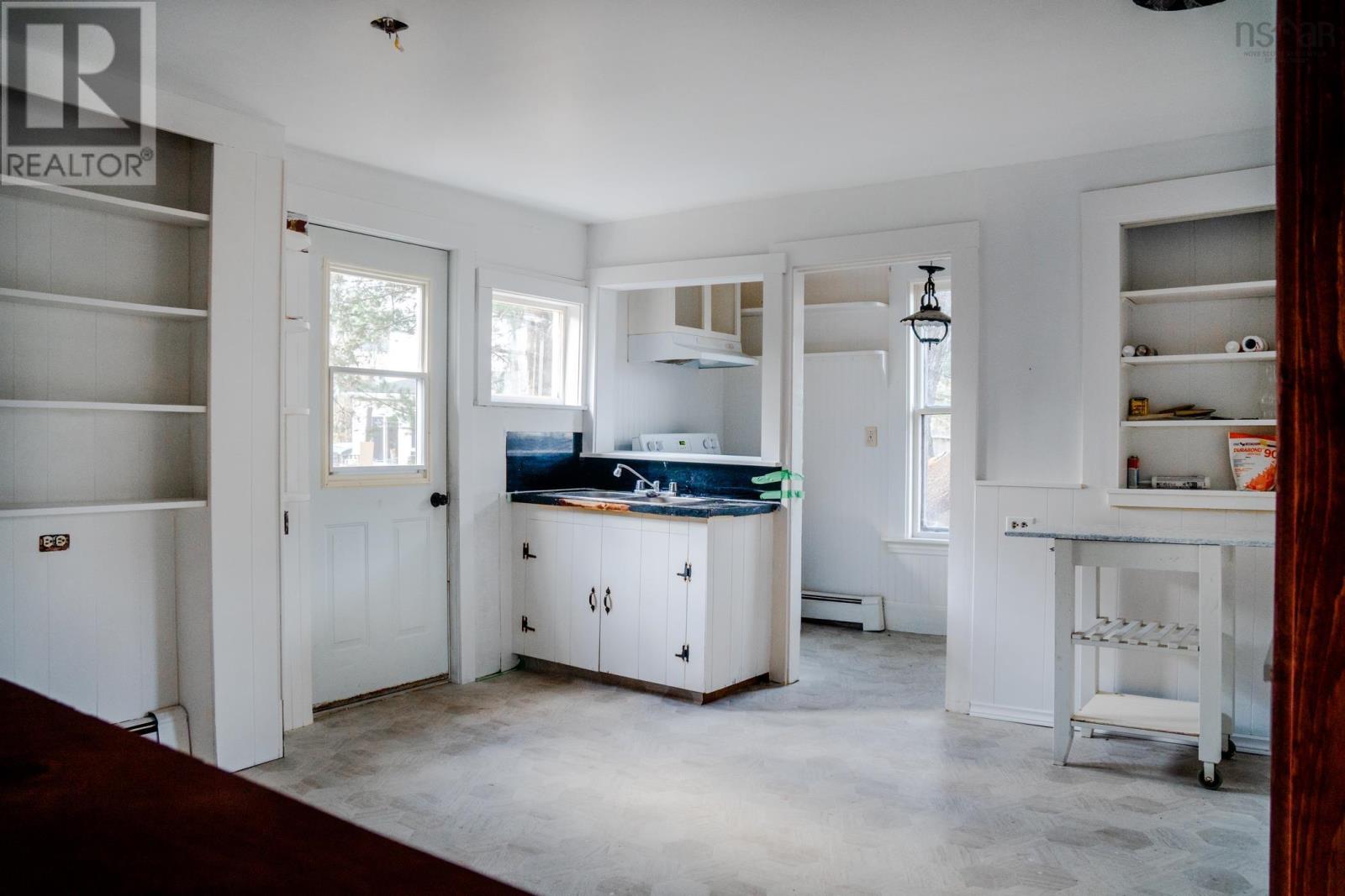 Property 27 of 30 of 3 Court Street