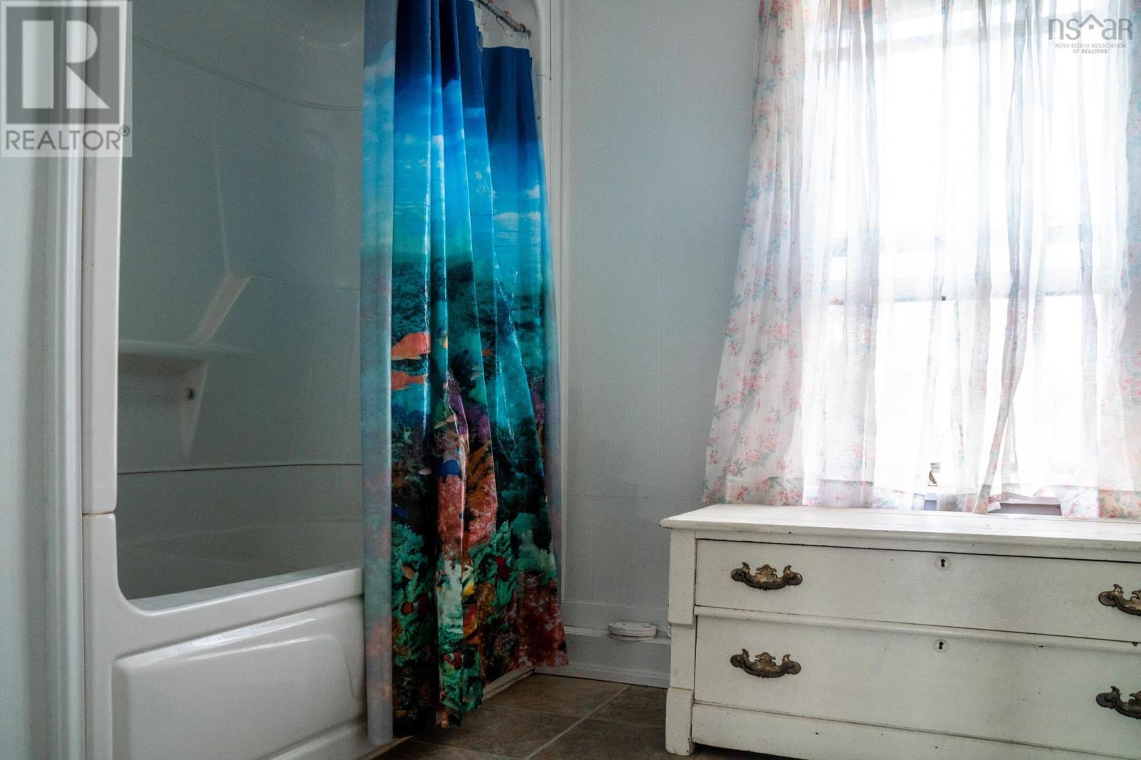 Property 28 of 30 of 3 Court Street