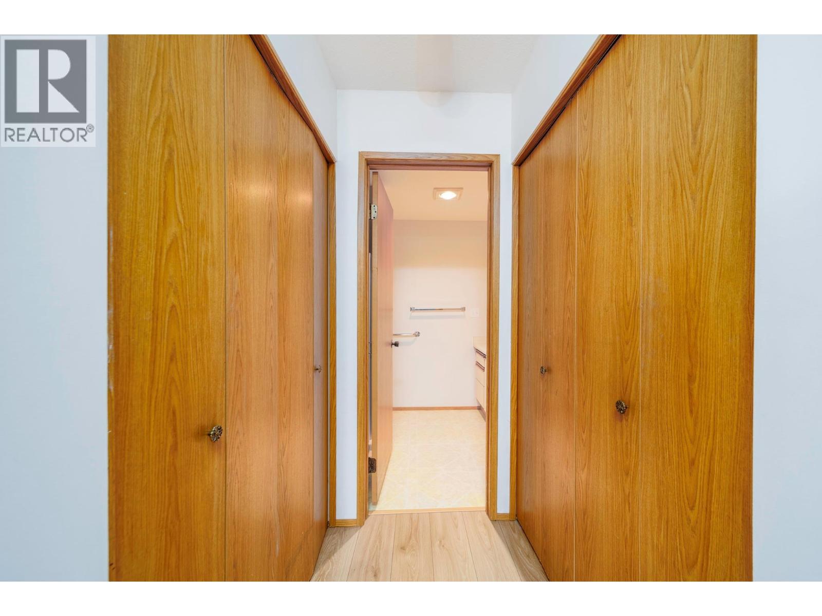 #101 1055 GLENWOOD AVENUE - 17