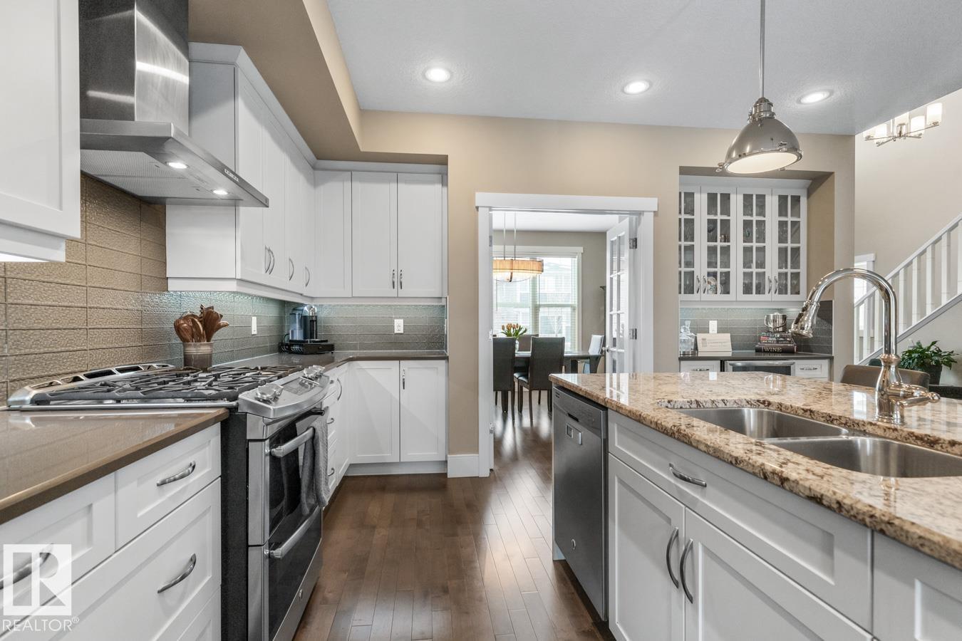 7432 COLONEL MEWBURN RD NW, Edmonton