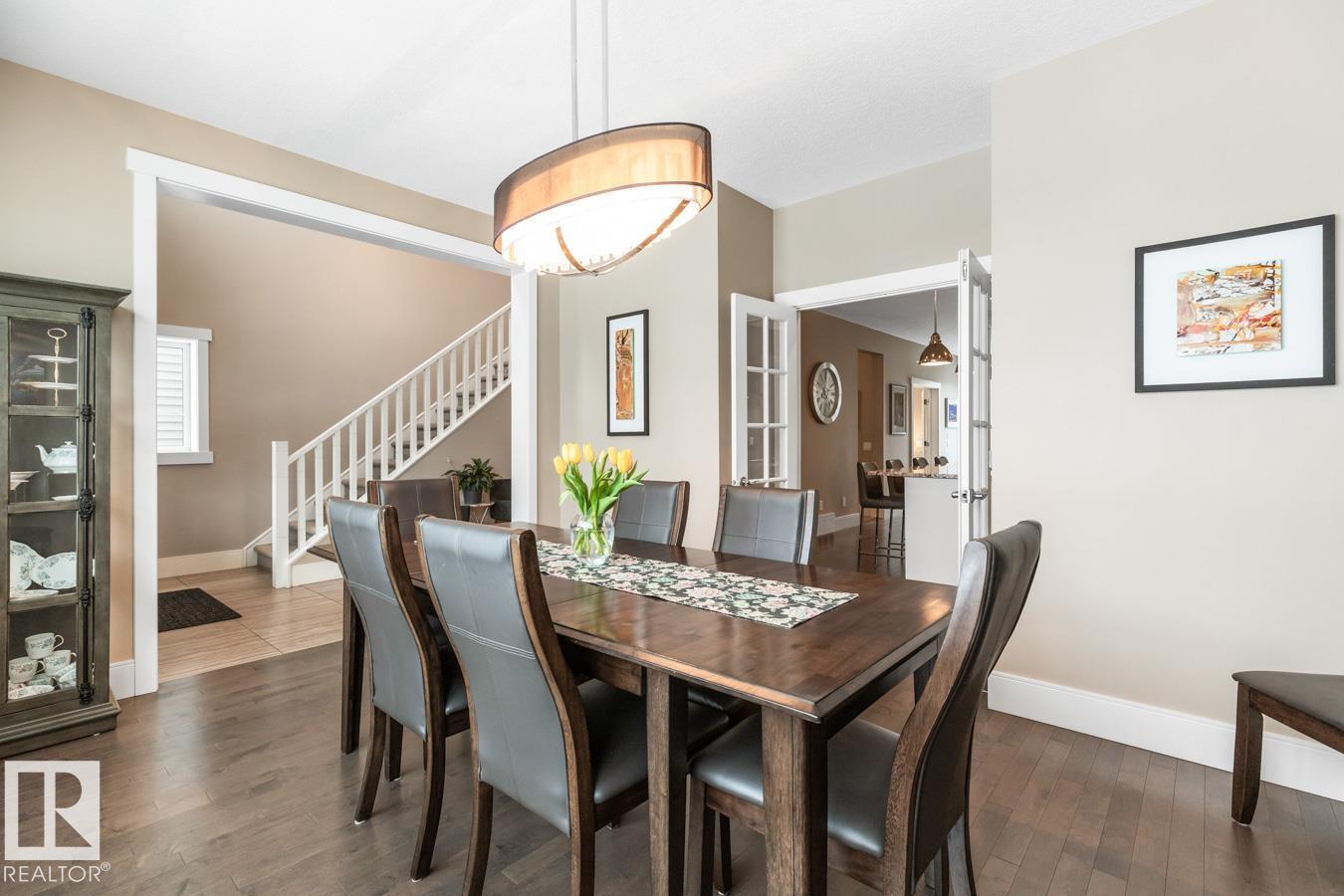 7432 COLONEL MEWBURN RD NW, Edmonton