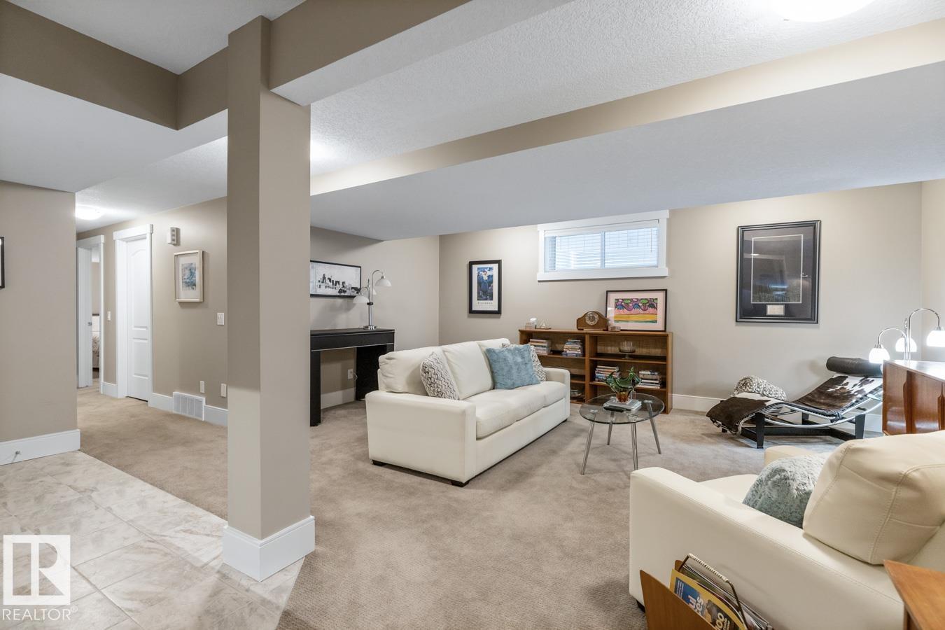 7432 COLONEL MEWBURN RD NW, Edmonton