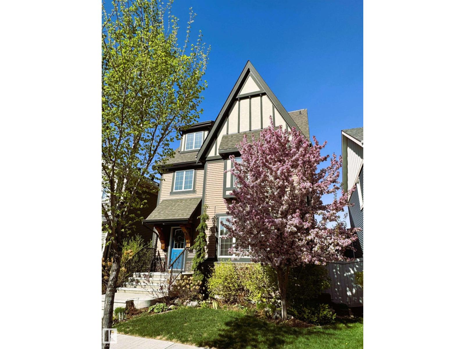 7432 COLONEL MEWBURN RD NW, Edmonton