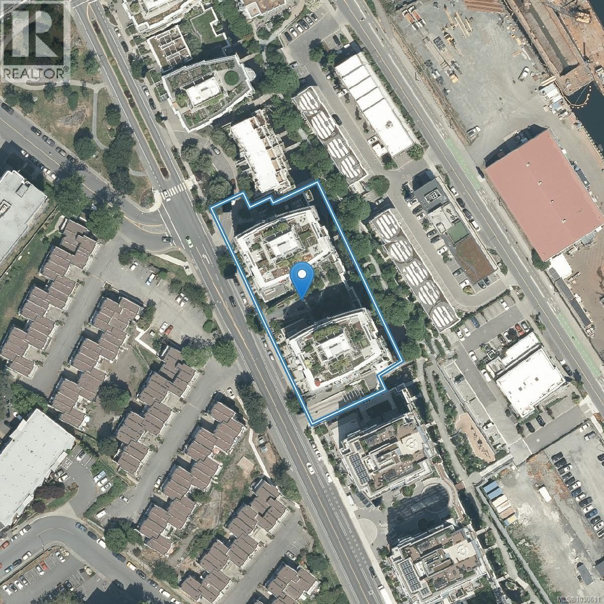 203 379 Tyee Rd, Victoria