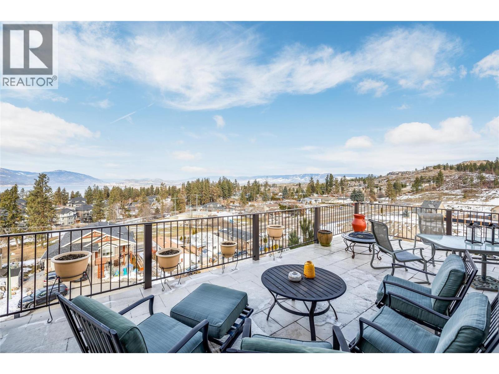 375 Trumpeter Court - 3
