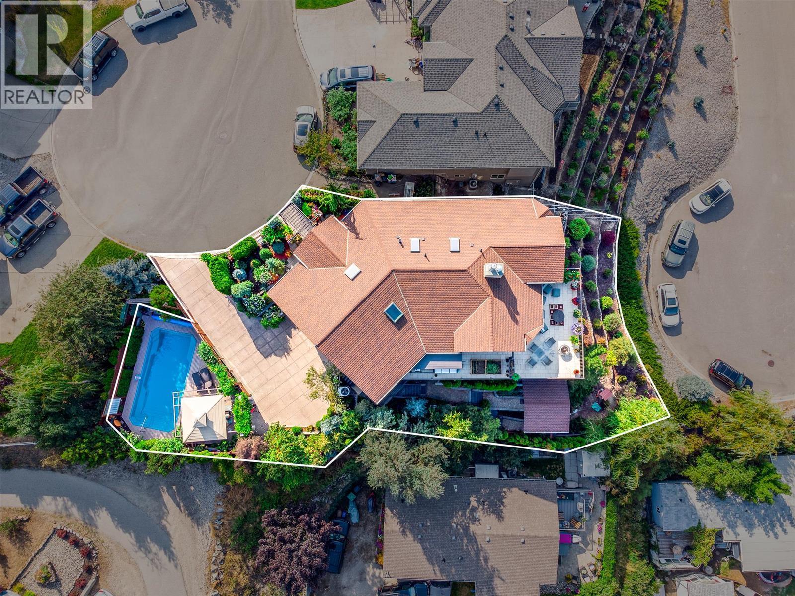 375 Trumpeter Court - 48