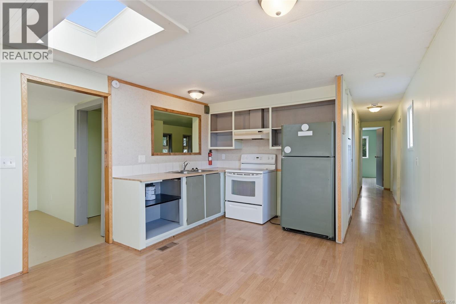 135 MERIDIAN WAY - Image 3